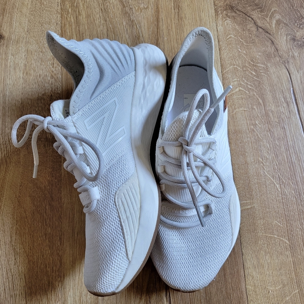 New Balance Girls White Sneakers